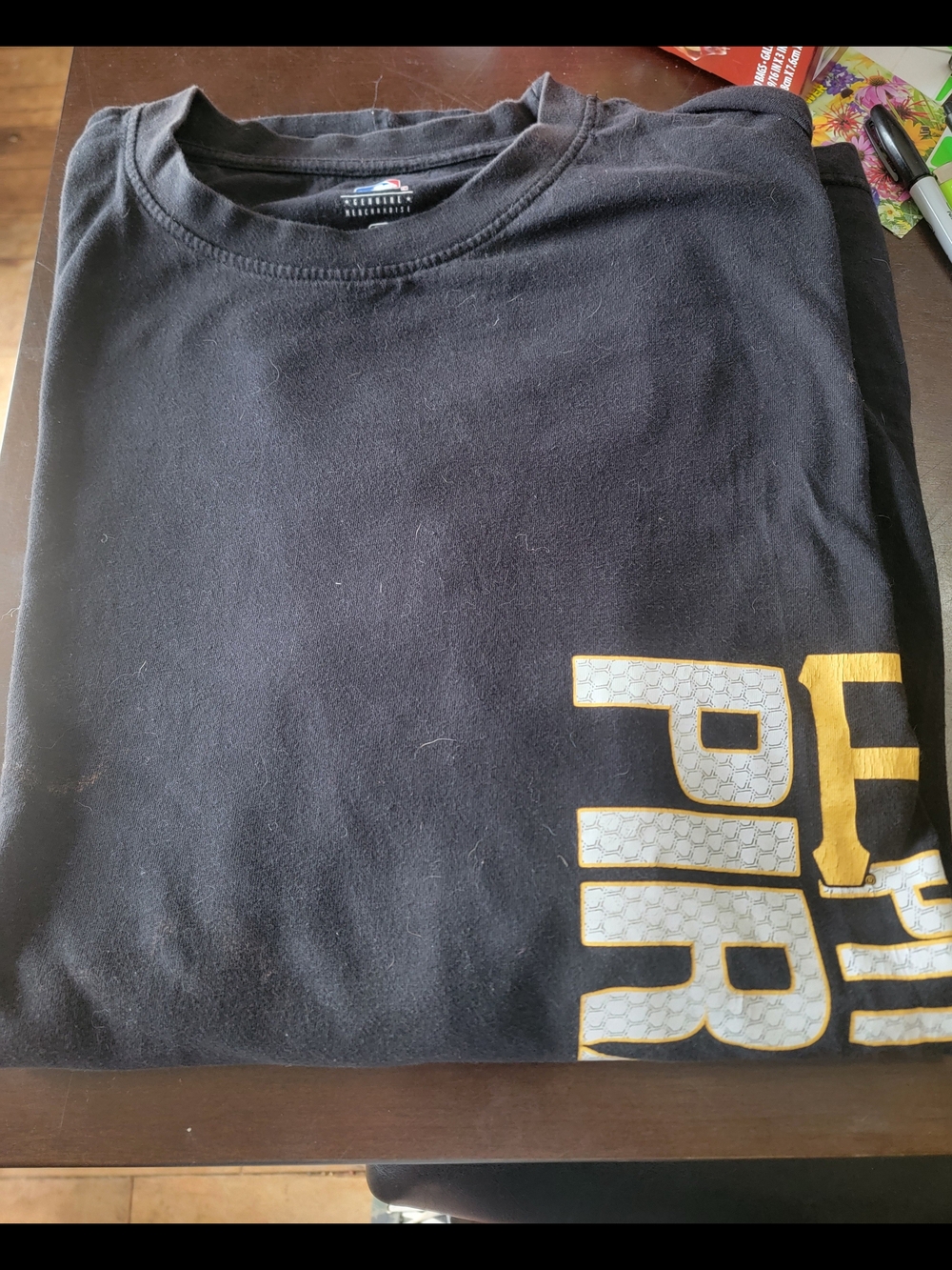 Men's Black Short Sleeve Pittsburgh Pirates Tee with Gold Accent
